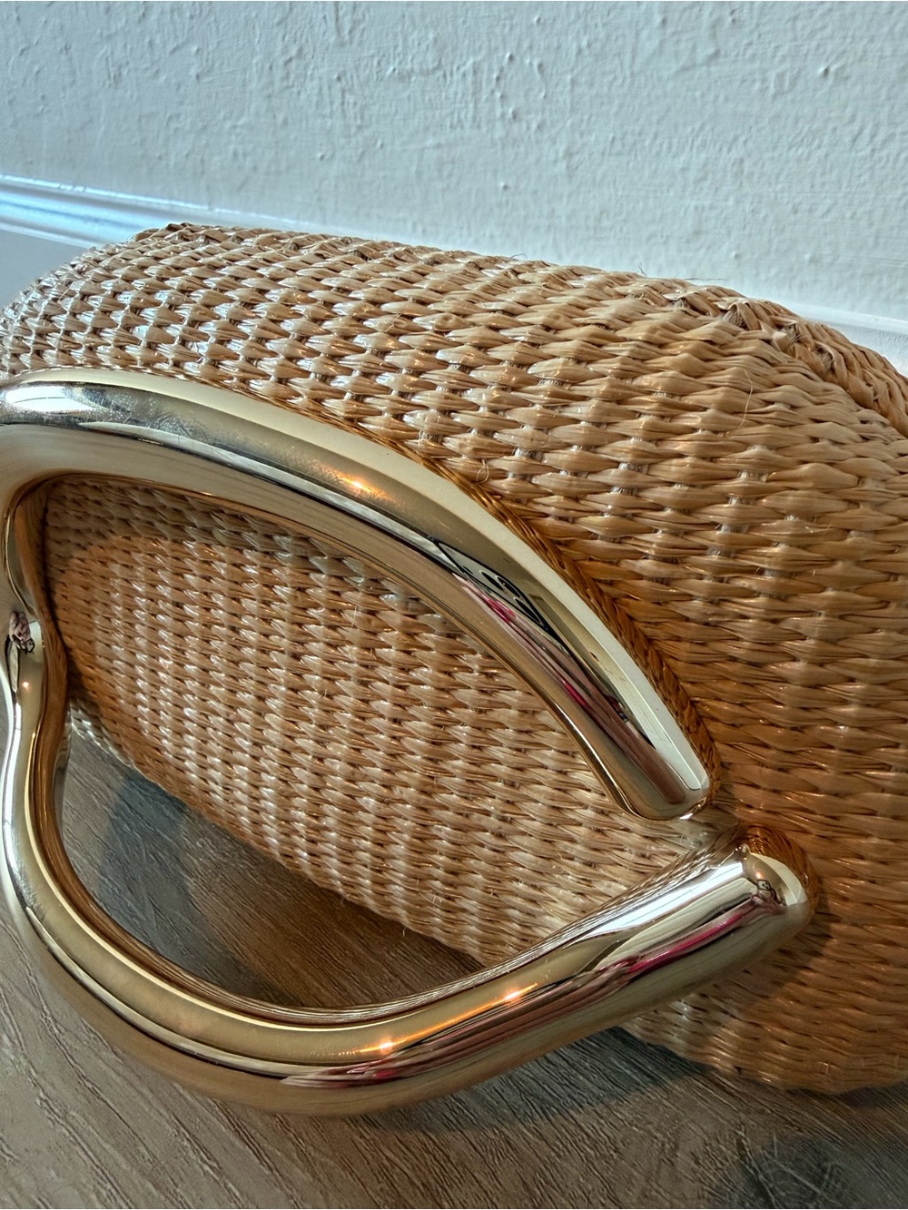 Womens Straw Clutch chain crossbody purse bag with Gold Accent summer vacation - Picture 7 of 7